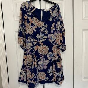 Entro Navy Floral Long Sleeve Dress